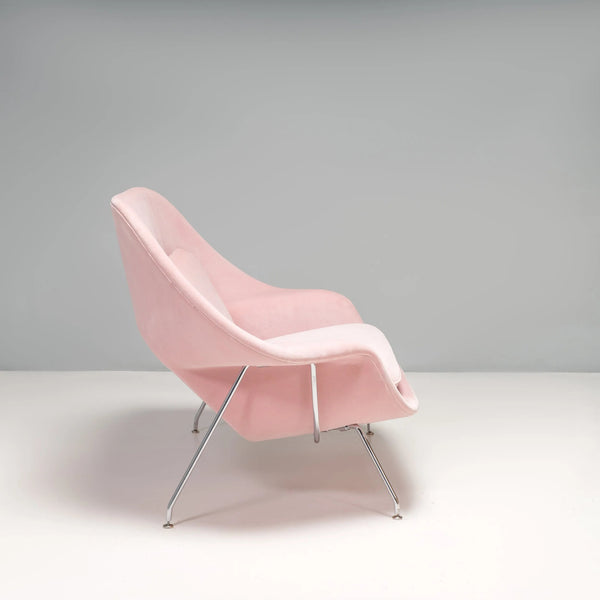 Knoll by Eero Saarinen Womb Dusty Pink Velvet Settee Sofa - REHAUS - Eero Saarinen