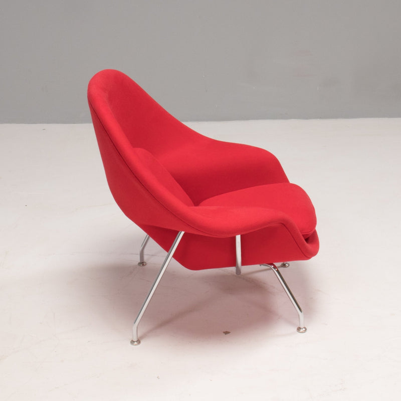 Knoll by Eero Saarinen Womb Small Red Armchair - REHAUS - Eero Saarinen