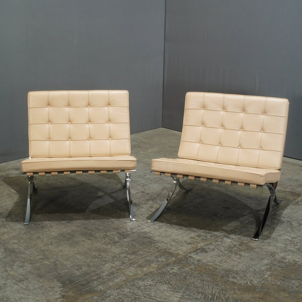 Knoll Cream Leather Barcelona Lounge Chair by Mies van der Rohe @ REHAUS