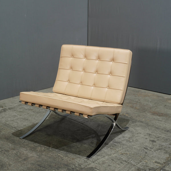 Knoll Cream Leather Barcelona Lounge Chair by Mies van der Rohe @ REHAUS