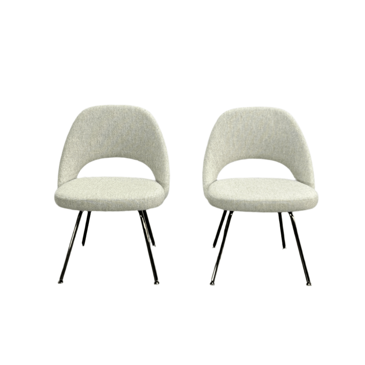 Knoll Relax Conference Chairs by Eero Saarinen, Set of Two @ REHAUS