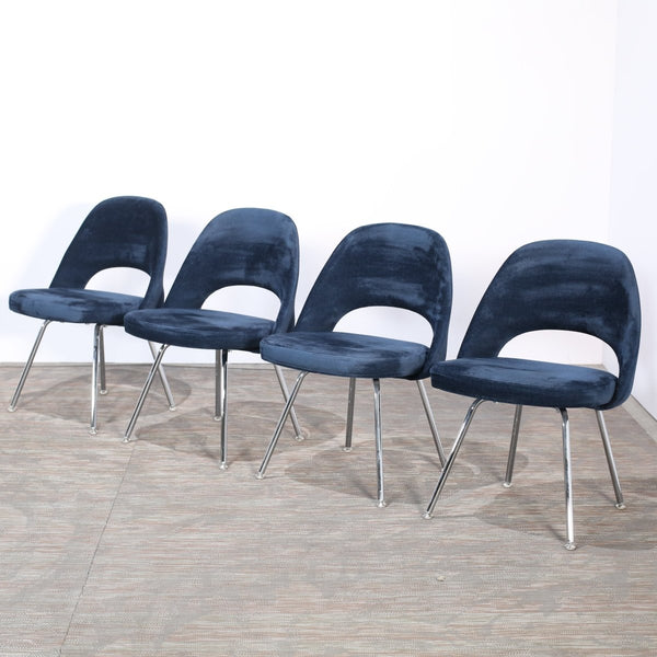Knoll Saarinen Relax Chairs, Set of Four @ REHAUS