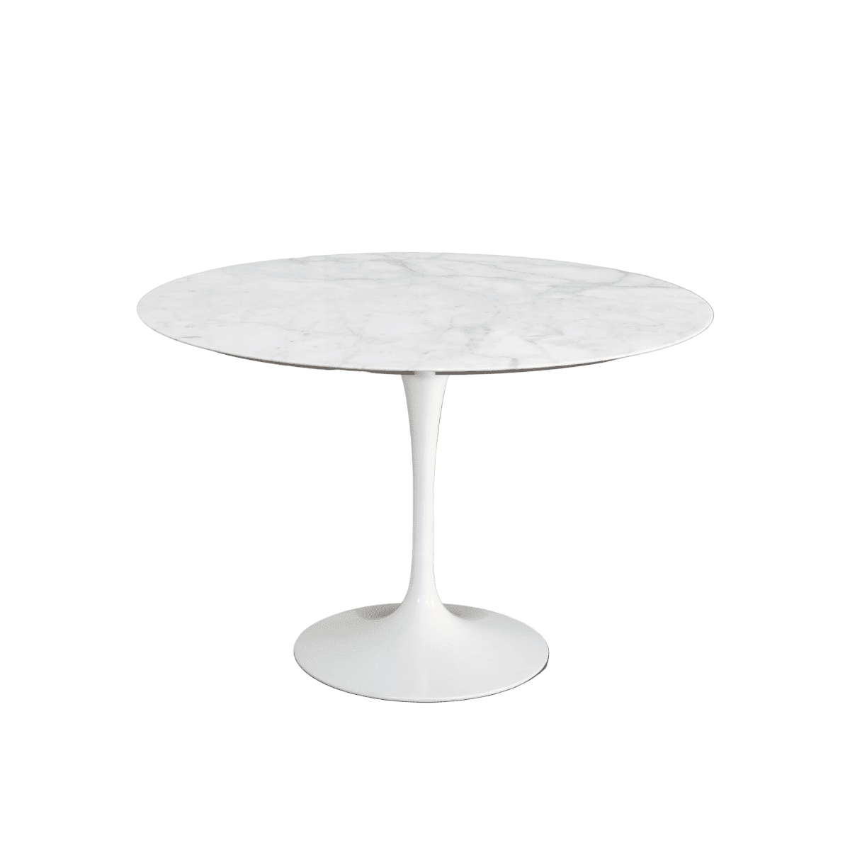Knoll Saarinen Tulip Dining Table @ REHAUS