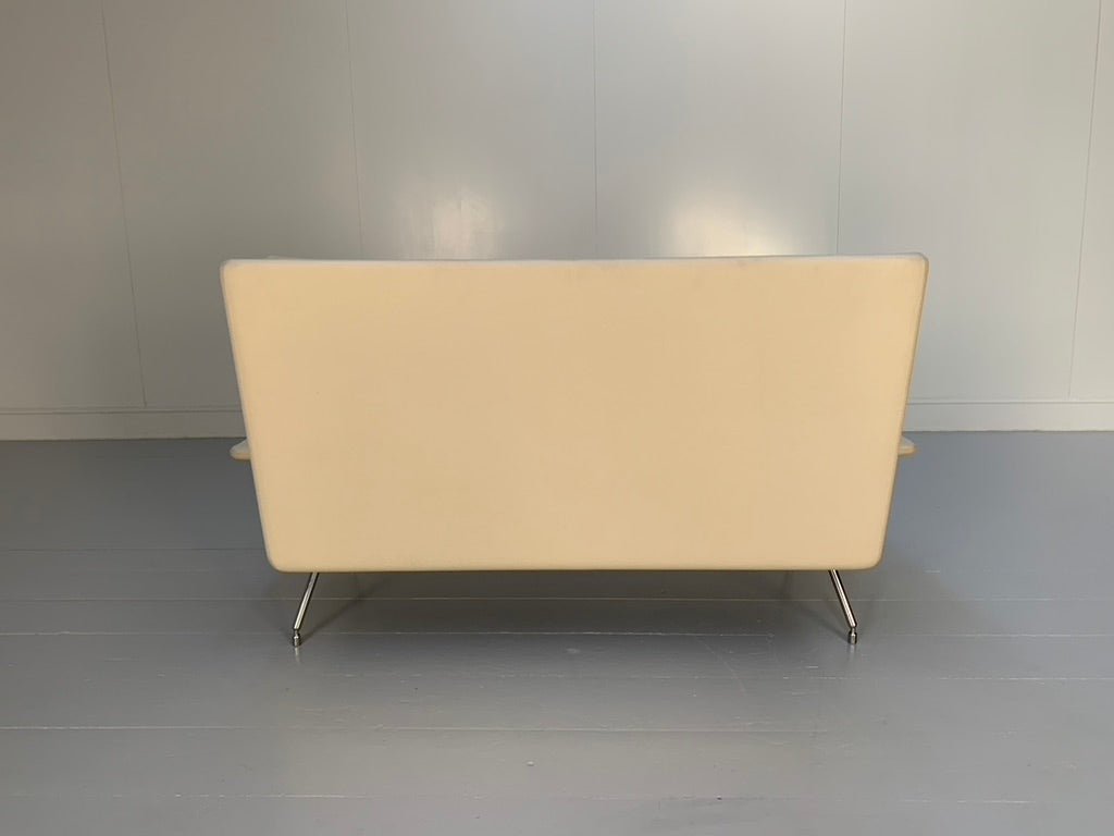 Knoll Studio A&A Sofa - In Kvadrat Wool & Linen @ REHAUS