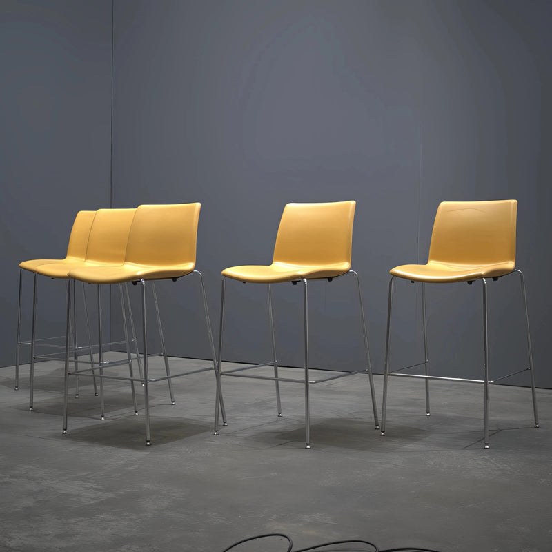 Koleksiyon Yellow Helen Bar Stool by Studio Kairos - REHAUS - Koleksiyon