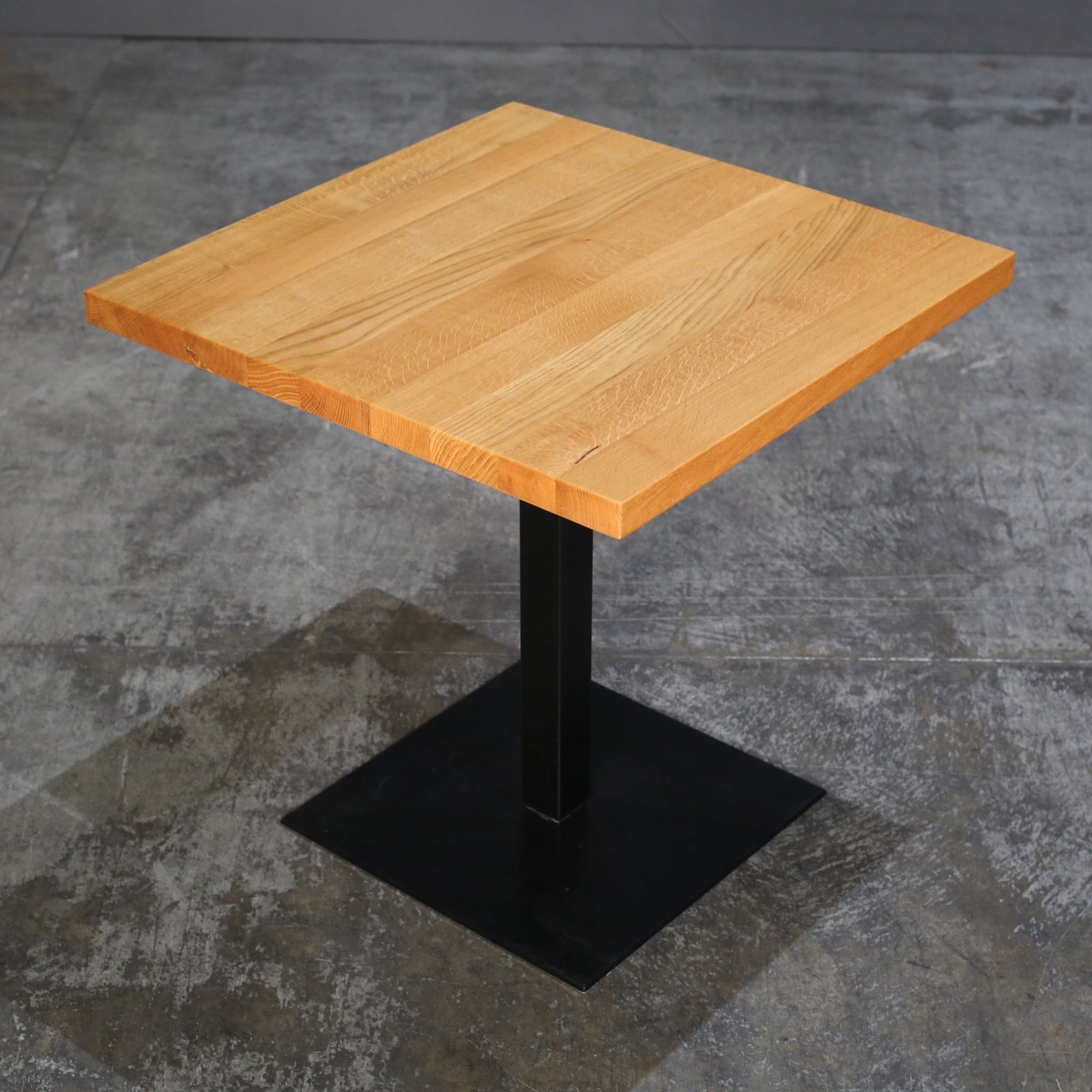 Ligne Roset Bar Table @ REHAUS