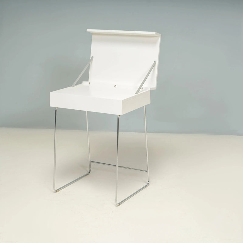 Ligne Roset by Julie Pfligersdorffer White Poms Compact Desk - REHAUS - Julie Pfligersdorffer