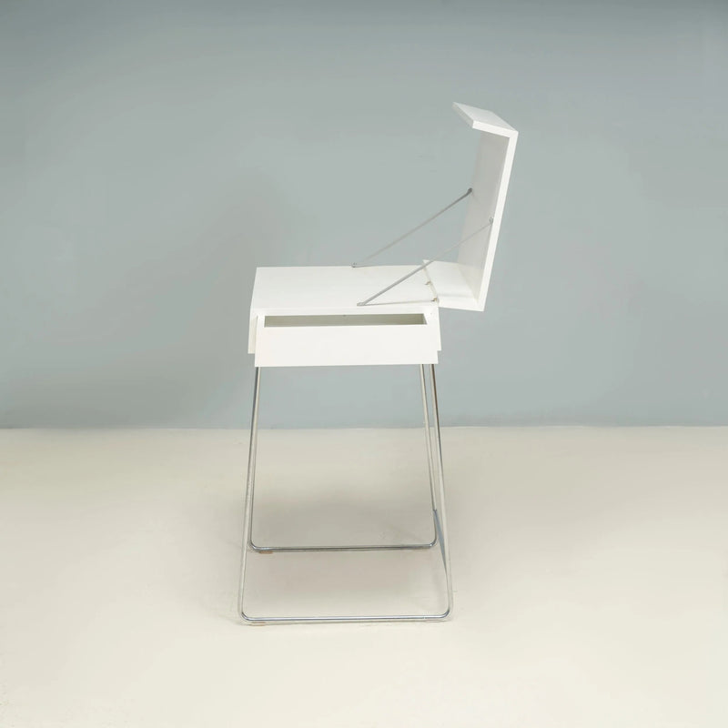 Ligne Roset by Julie Pfligersdorffer White Poms Compact Desk - REHAUS - Julie Pfligersdorffer