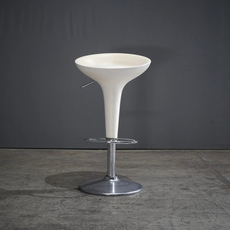 Magis Bombo White Bar Stool by Stefano Giovannoni - REHAUS - Magis