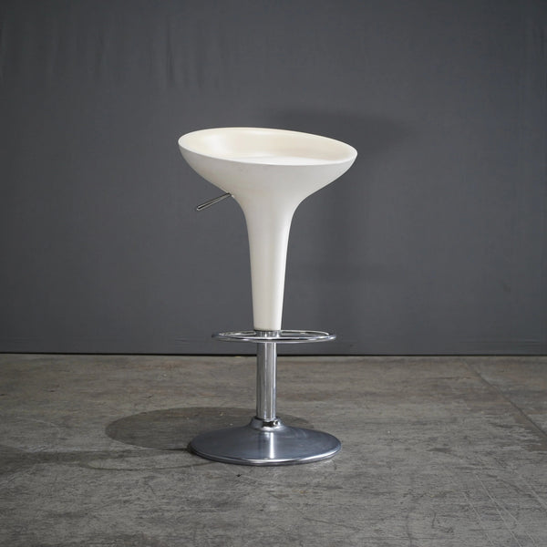 Magis Bombo White Bar Stool by Stefano Giovannoni - REHAUS - Magis