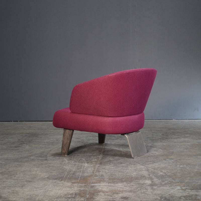 Minotti Plum Aston Armchair by Rodolfo Dordoni @ REHAUS