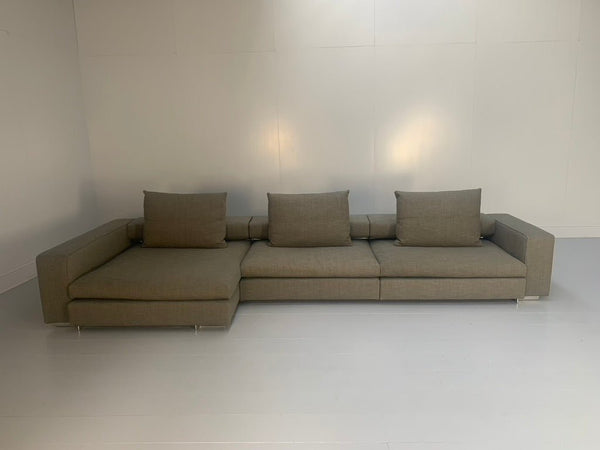 Molteni & C Turner 5 - Seat L - Shape Sofa - In Neutral Woven Fabric @ REHAUS