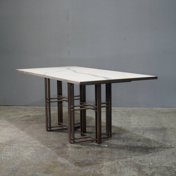 Novocastrian Athwart Dining Table @ REHAUS