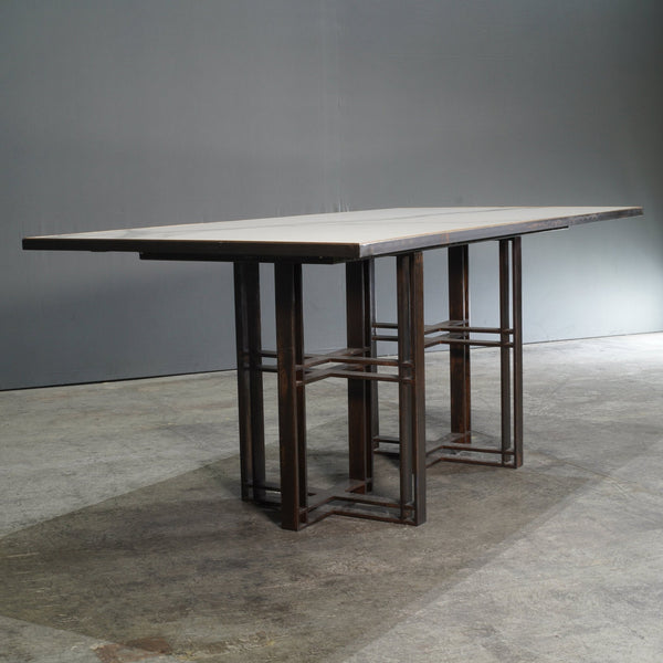 Novocastrian Athwart Dining Table @ REHAUS