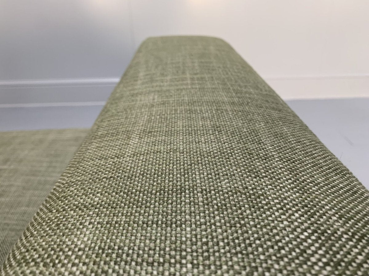 Pair of B&B Italia Omnia Sofas - 2.5 - Seat - In Pale Green Linen @ REHAUS