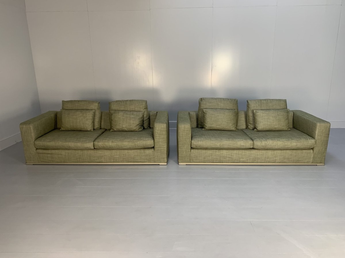 Pair of B&B Italia Omnia Sofas - 2.5 - Seat - In Pale Green Linen @ REHAUS