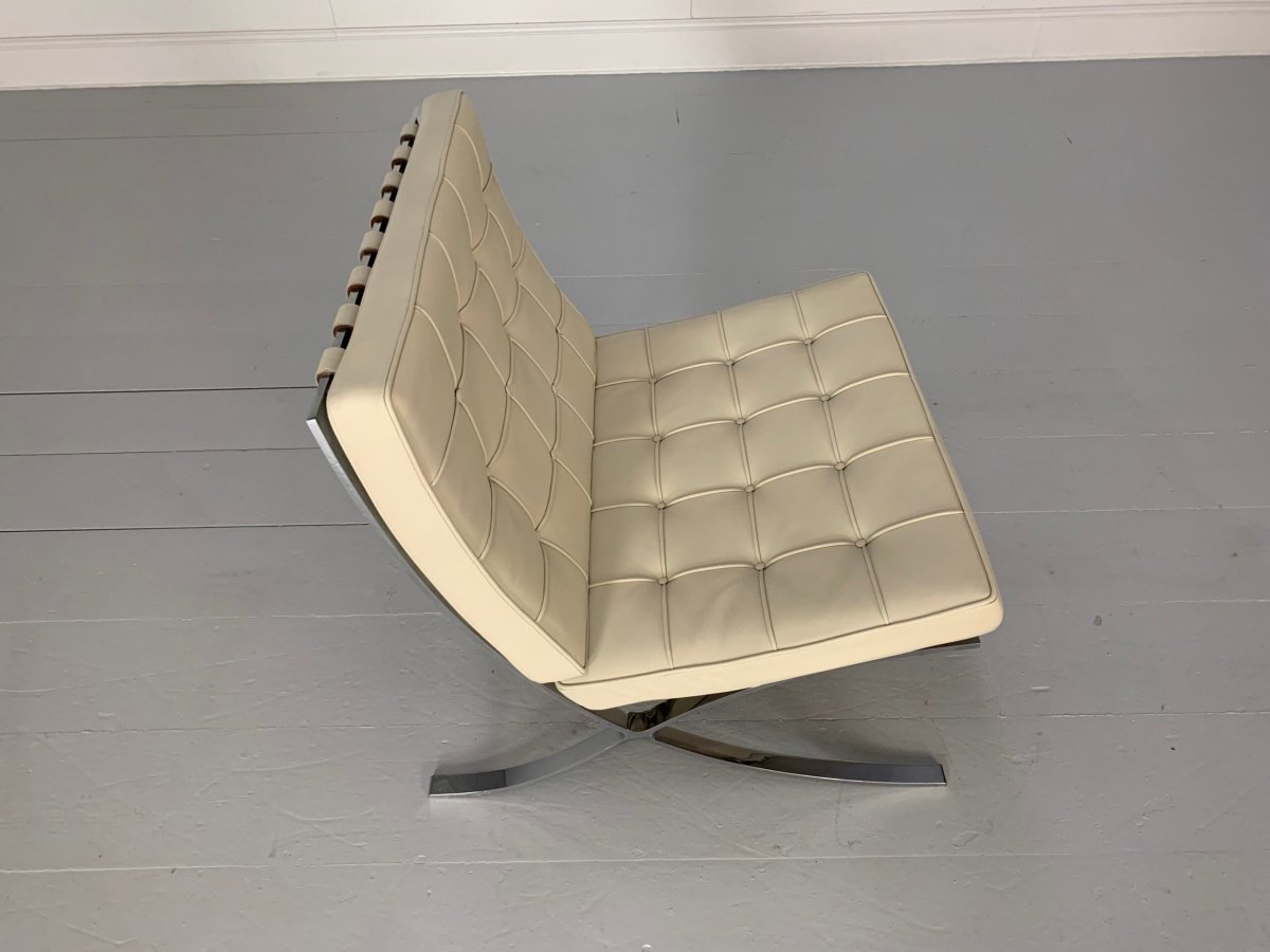 Pair of Knoll Studio Barcelona Chairs - In Pale Leather @ REHAUS