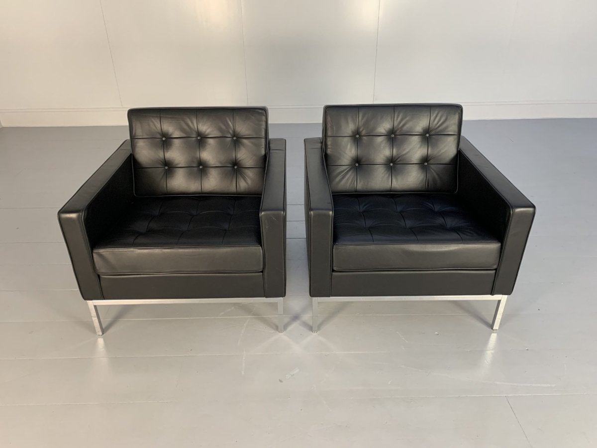 Pair of Knoll Studio Florence Knoll Lounge Chairs Armchairs - In Black Volo Leather @ REHAUS