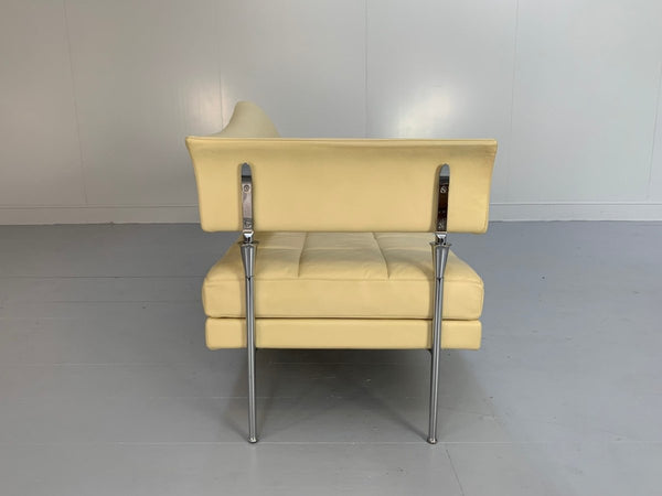 Poltrona Frau Hydra Castor 3 - Seat Sofa - In Cream Pelle Frau SC Leather @ REHAUS