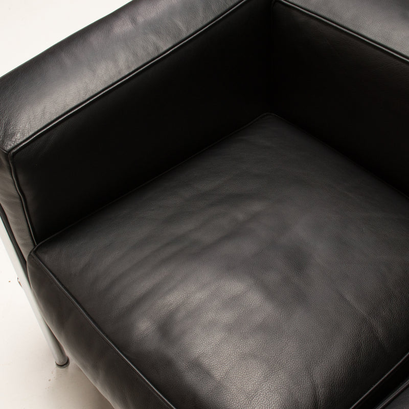 Le Corbusier LC2 Grand Confort 2-Seater Black Leather Sofa