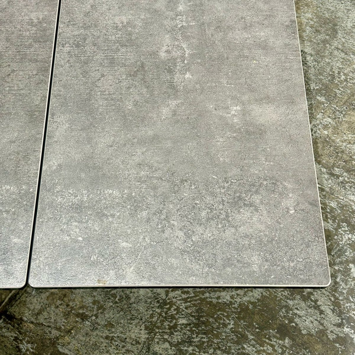 Roche Bobois Ceramic Nephtis Table @ REHAUS