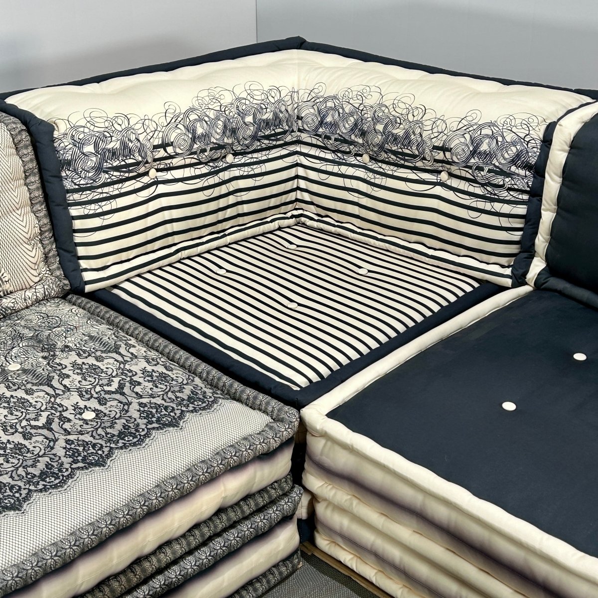 Roche Bobois Eight Piece Mah Jong Sectional Sofa Set by Jean Paul Gaultier and Hans Hopfer @ REHAUS