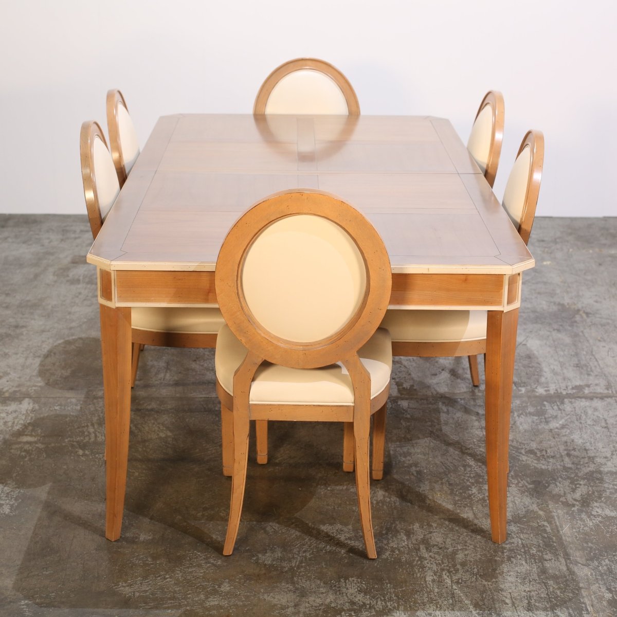 Roche Bobois Hauteville Dining Table @ REHAUS