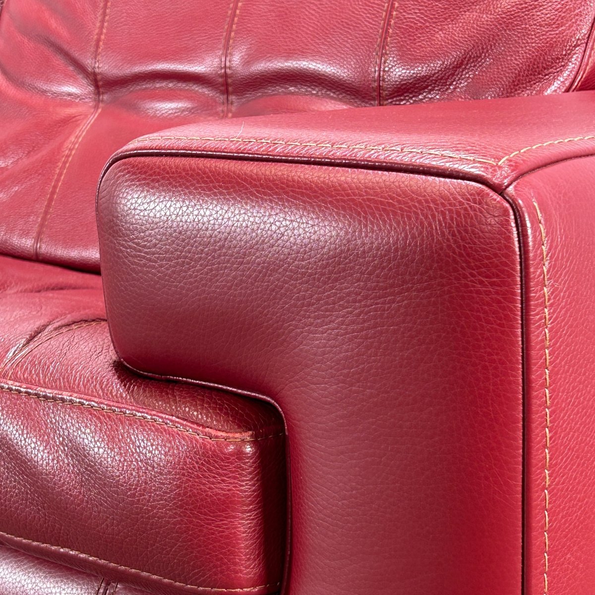 Roche Bobois Red Leather Three Seater Sofa @ REHAUS