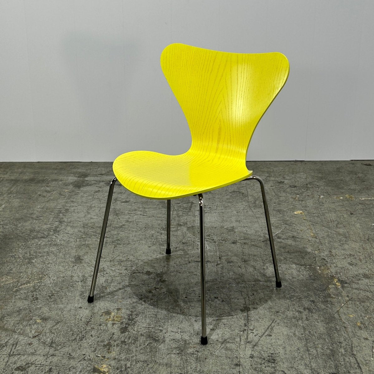 Series 7 Dining Chairs by Fritz Hansen, Set of Four @ REHAUS