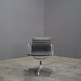 Vitra Black Leather Alu EA 117 Aluminium Office Chair by Charles & Ray Eames @ REHAUS