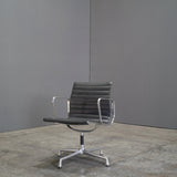 Vitra Black Leather Alu EA 117 Aluminium Office Chair by Charles & Ray Eames @ REHAUS