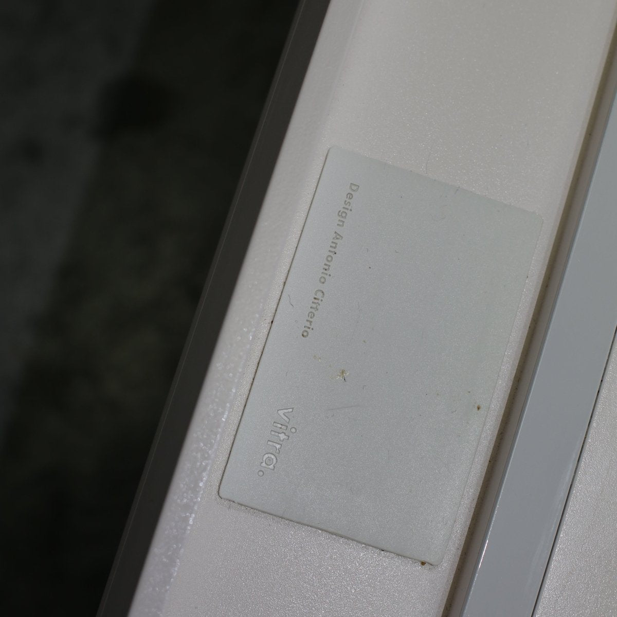 Vitra Extendable Dining Table by Antonio Citterio @ REHAUS