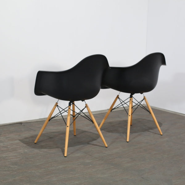 Vitra Red Eames DSW Chair, Set of Two @ REHAUS