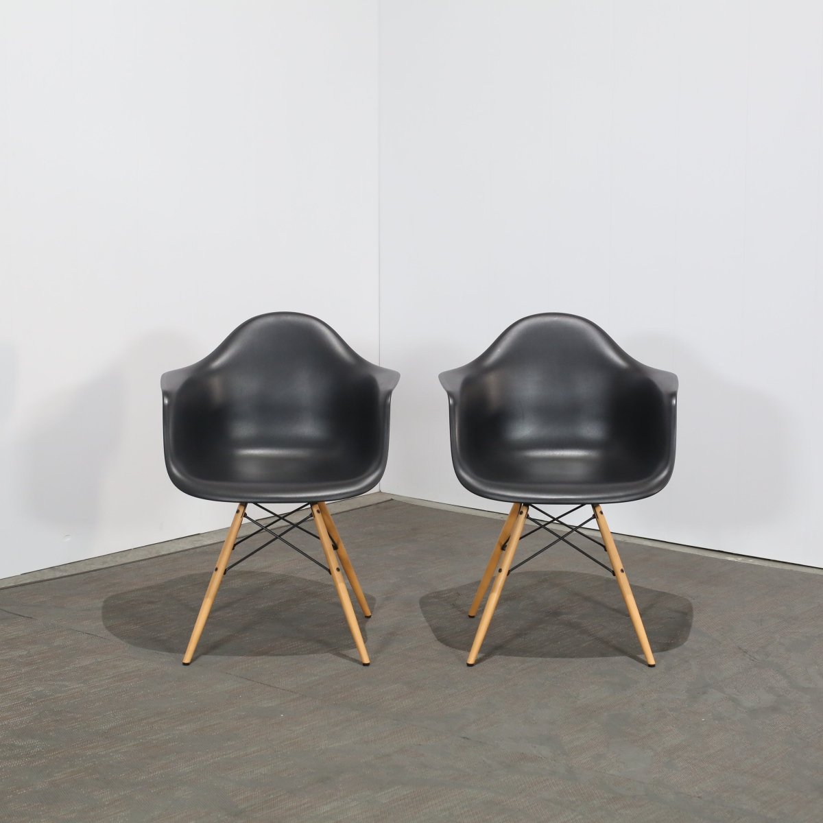 Vitra Red Eames DSW Chair, Set of Two @ REHAUS