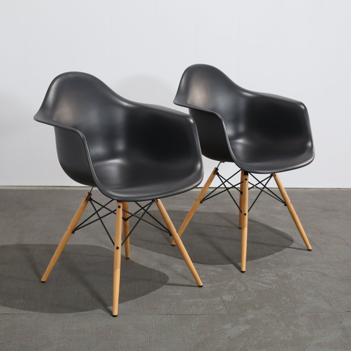 Vitra Red Eames DSW Chair, Set of Two @ REHAUS