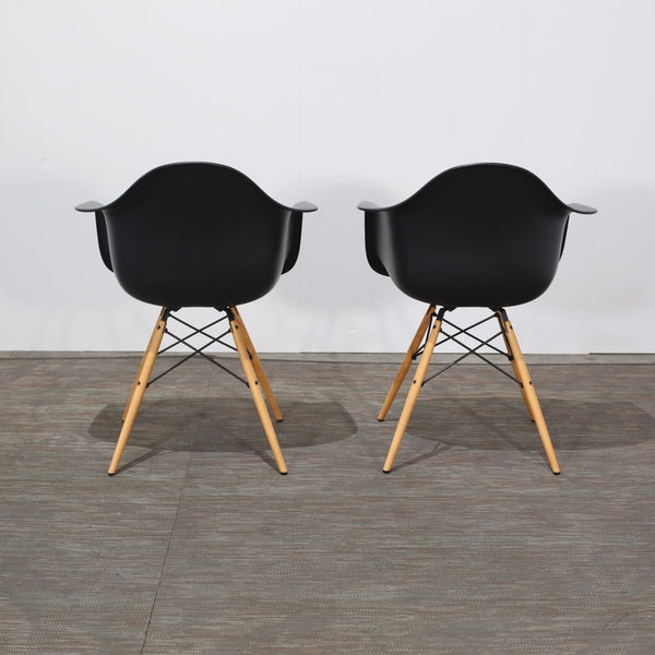 Vitra Red Eames DSW Chair, Set of Two @ REHAUS
