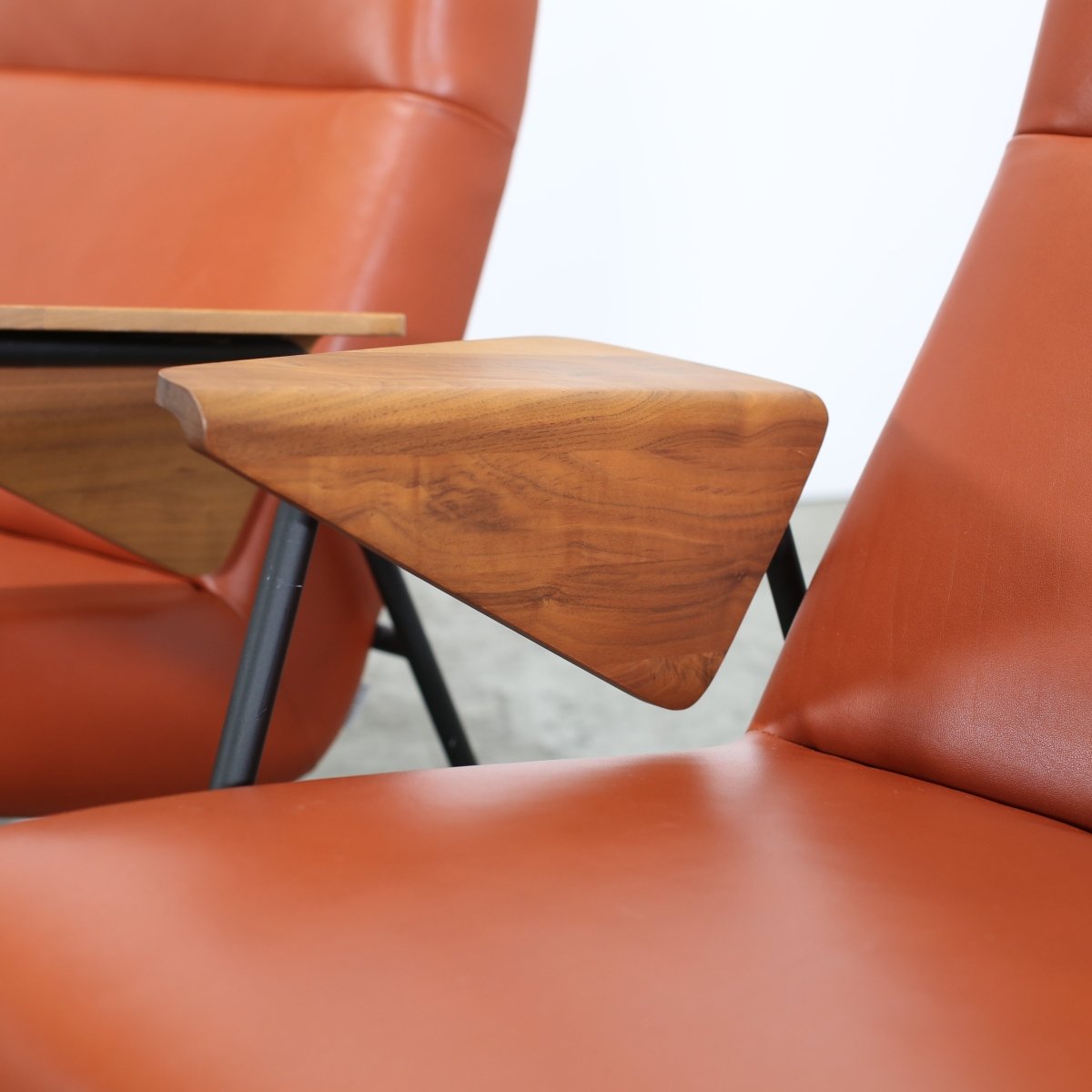 Walter Knoll Votteler Highback Armchairs, Set of Two @ REHAUS