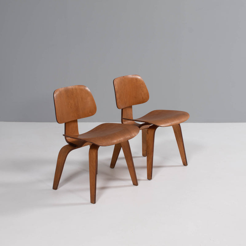 Charles & Ray Eames for Herman Miller DCW Dining Chairs, 1950s Set of 2