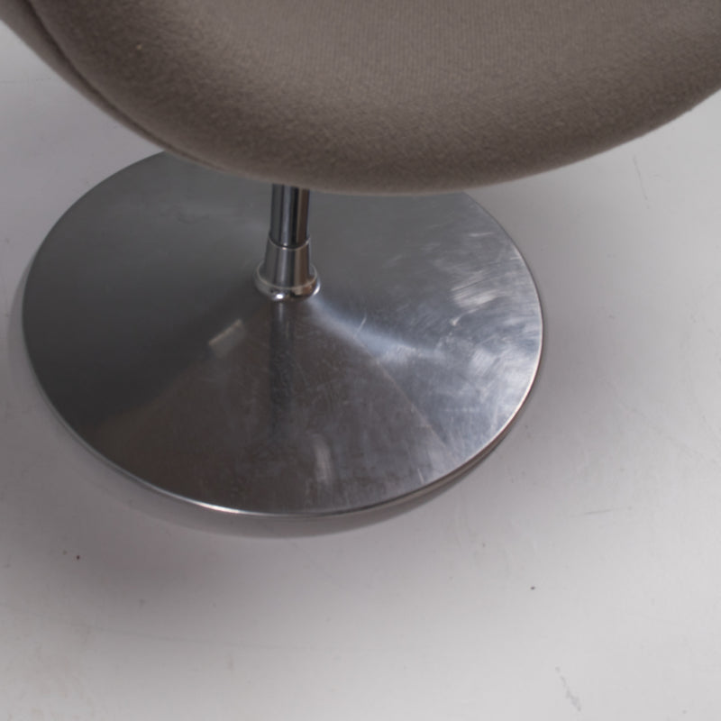 Artifort by Pierre Paulin Grey Fabric Little Tulip Swivel Chairs, Set of 2